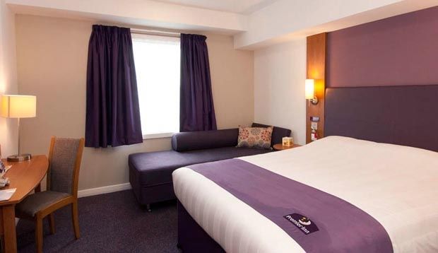 Premier Inn London Heathrow Terminal 5 West Drayton  Екстериор снимка
